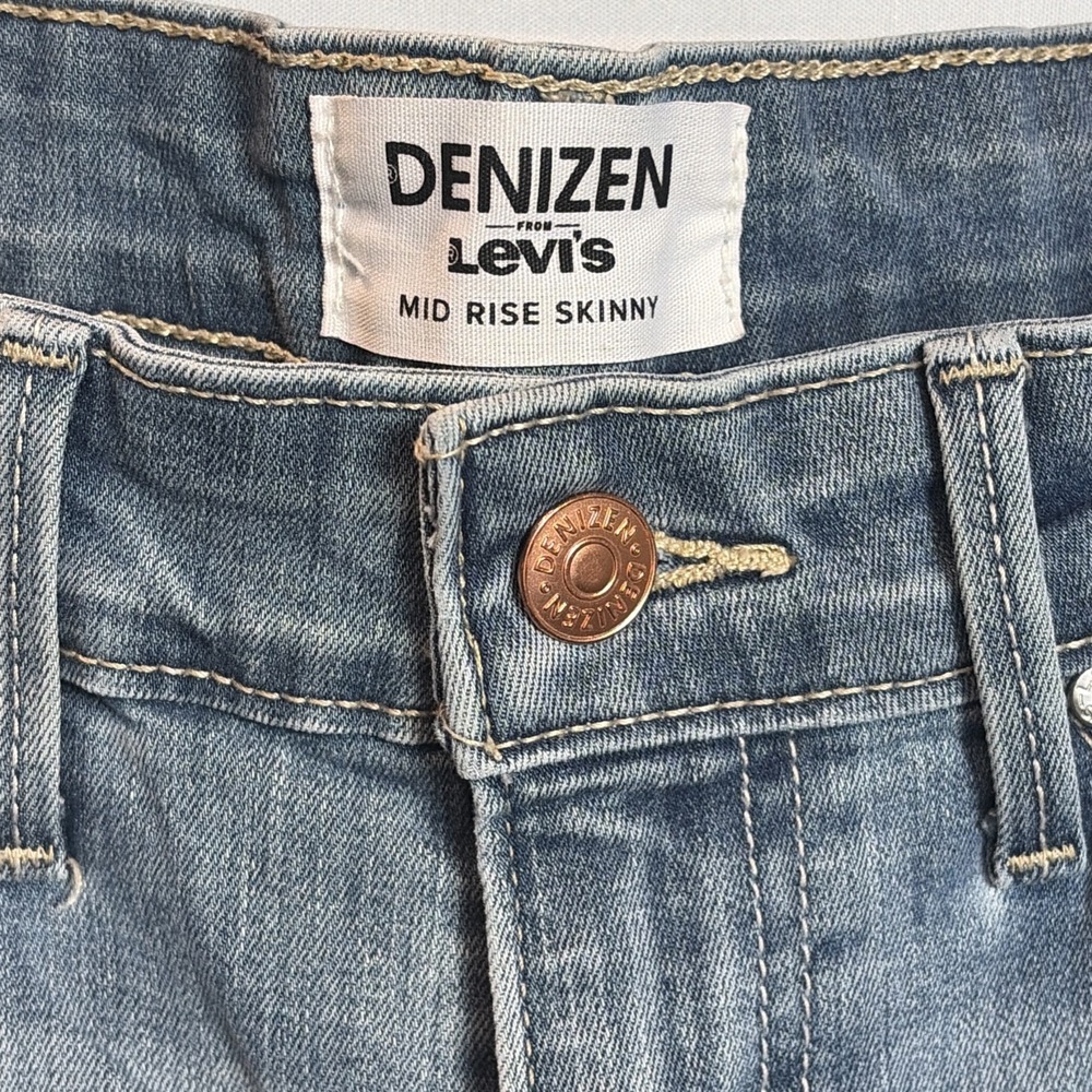 Levi's Denizen Women's Jeans Mid Rise Skinny Stretch Women 10 (30x30) Lite Wash - Picture 3 of 9